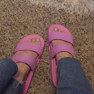 Victoria secret pink slides size 6